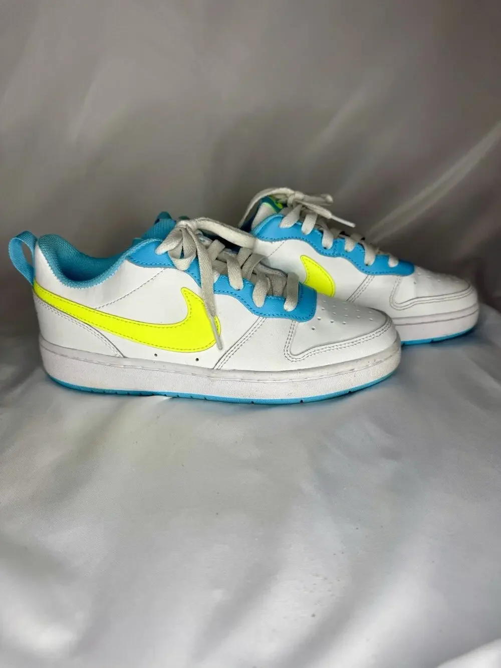 Nike Court Borough Low 2 GS 6.5 White Baltic Blue Volt Sneaker BQ5448-122